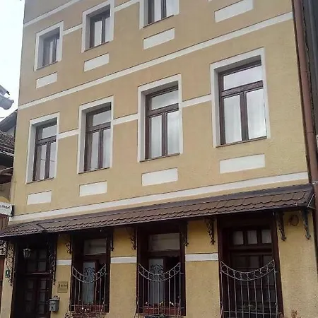 Ada *